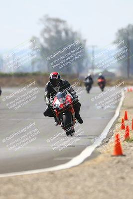 media/Sep-20-2025-TrackDaz (Sat) [[27f0cde673]]/A Group/2pm (Turn 9)/